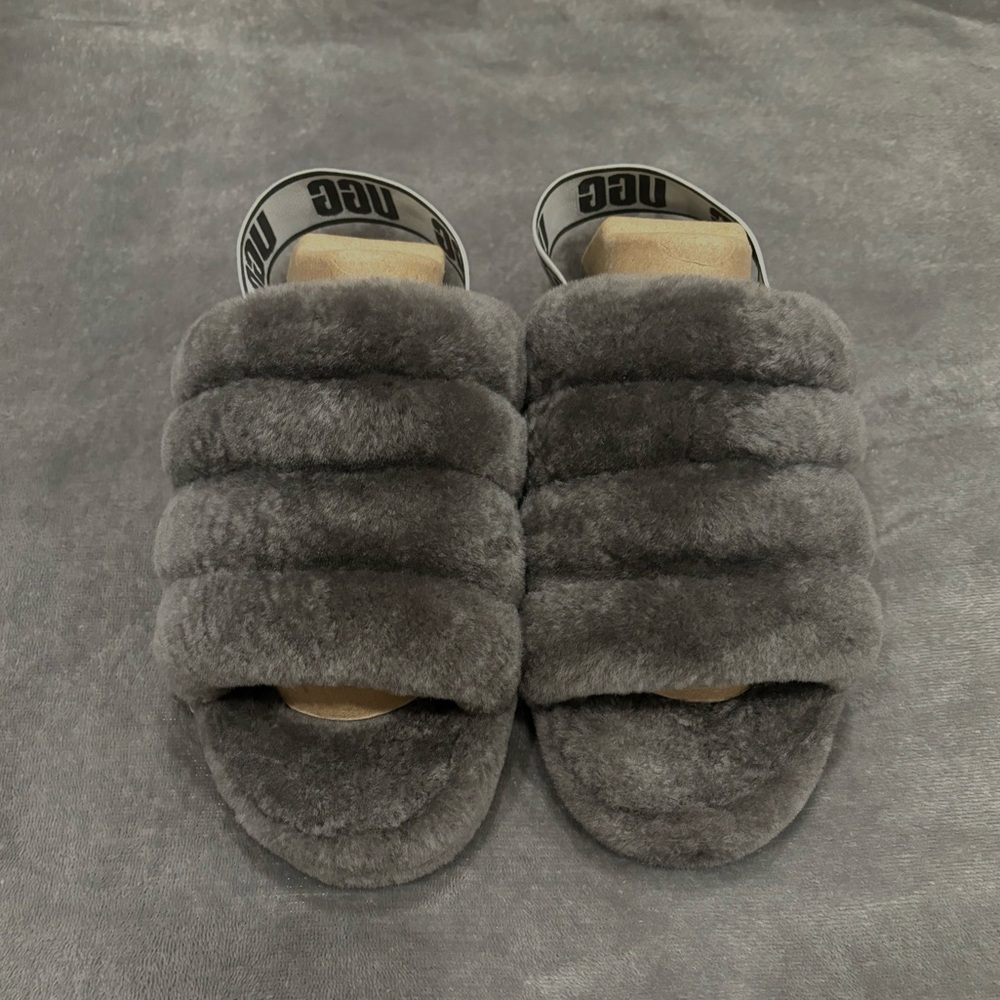 UGG YEAH Slides